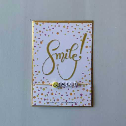 kaartje Smile met armbandje